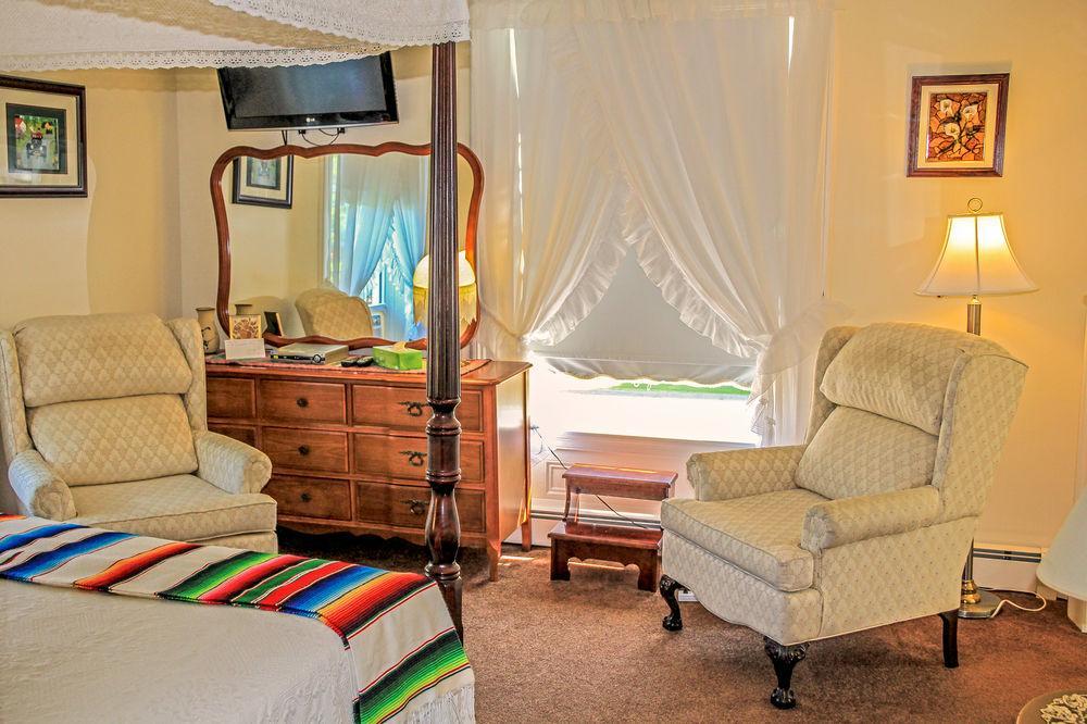 Summers Country Inn Digby Exteriér fotografie